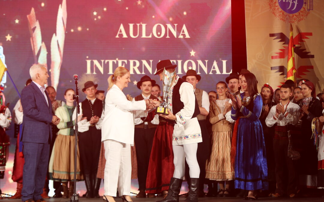Vlora Marina in support of heritage and folkloric tradition
